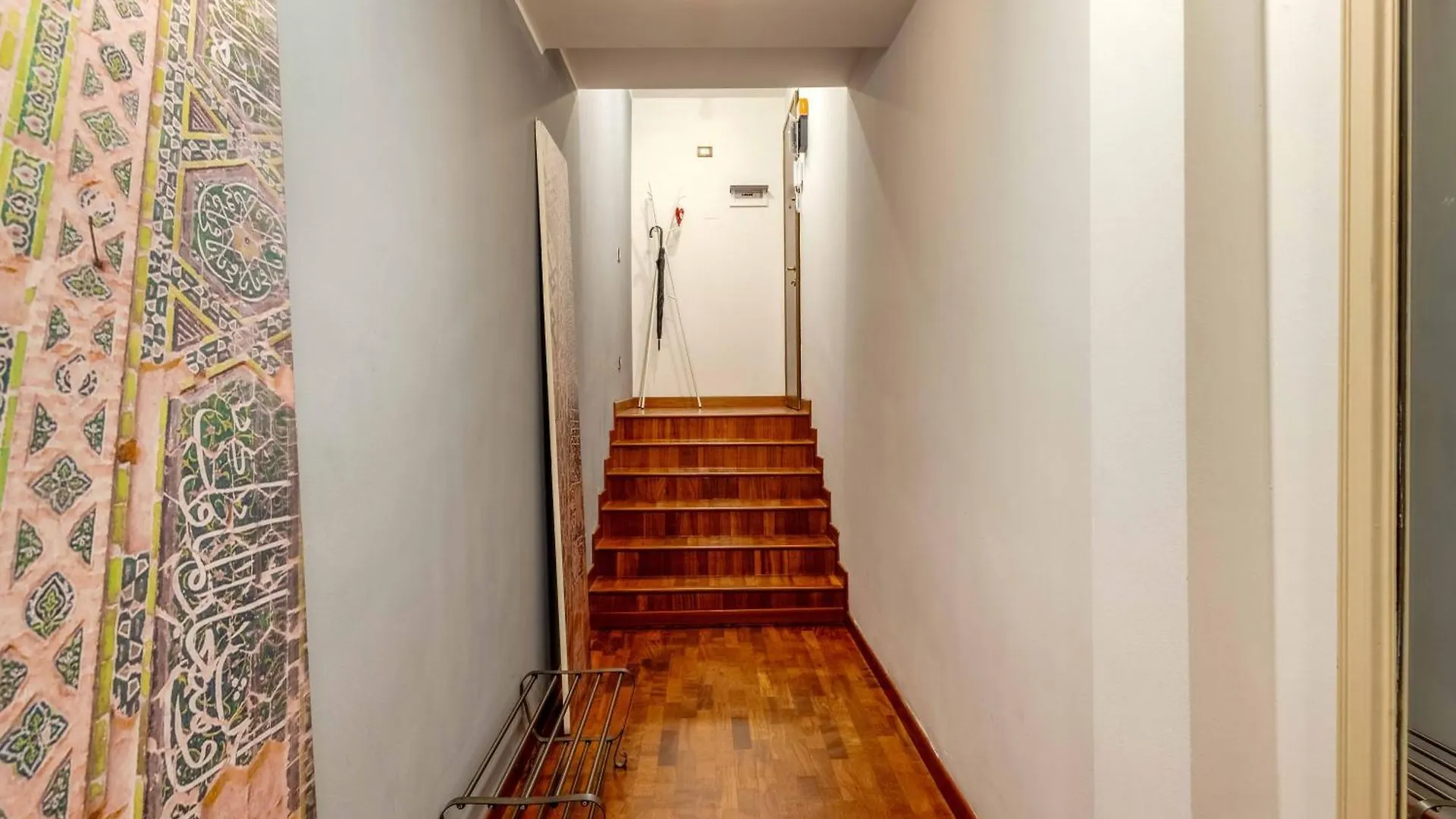 One Bedroom Apartment With Terrace Near Duomo Милан Италия